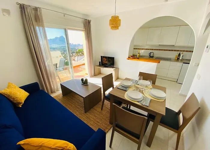 Canario - Imperial Park - Sea View, 6 Pools, Terrace Apartment